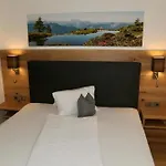 Apartment Appartements-strandschlößl Heitzmann Seeboden am Millstätter See